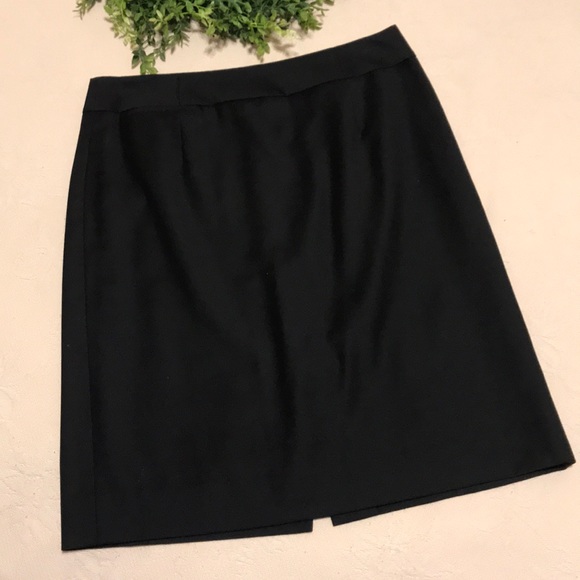 J. Crew Dresses & Skirts - ⬇️$35 J Crew Super 120’s 100% Wool Pencil Skirt 6